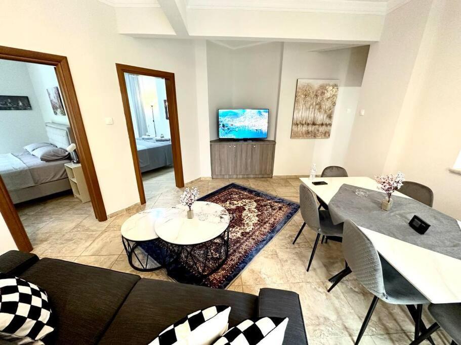 The “Roman Market” Lux Apartment Thessaloníki Eksteriør billede